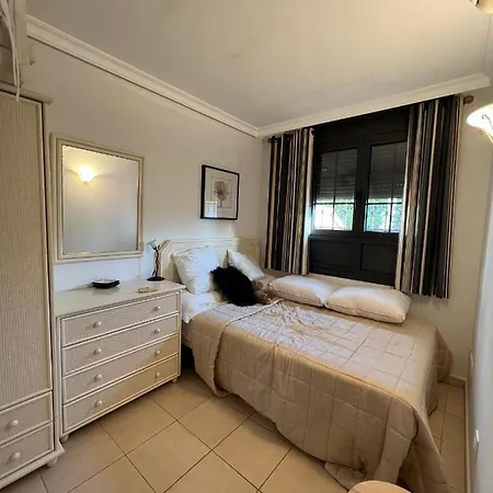 Feriehus Cosy Three Bedroom In